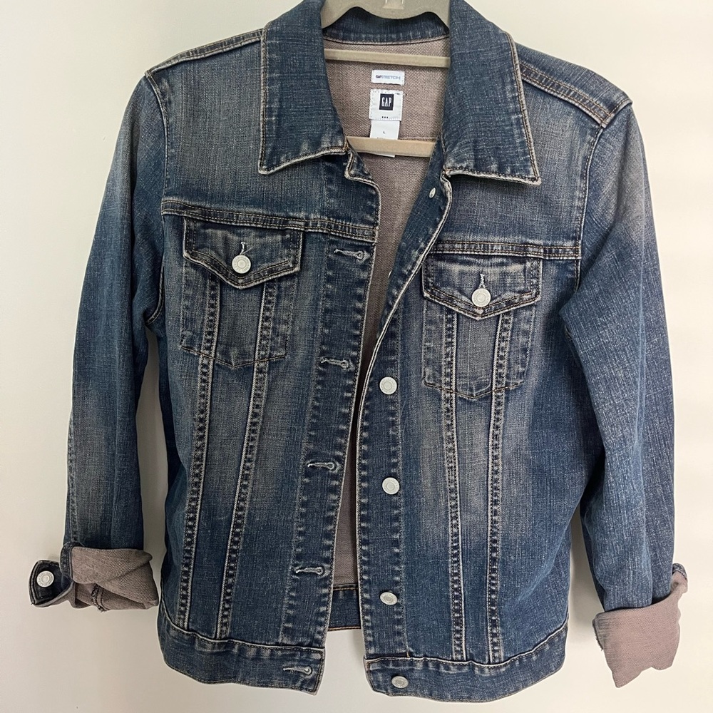Gap denim jacket size L new condition